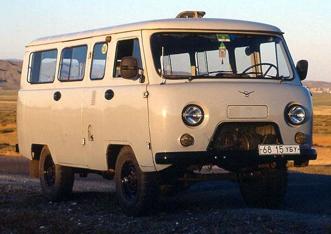 UAZ 452